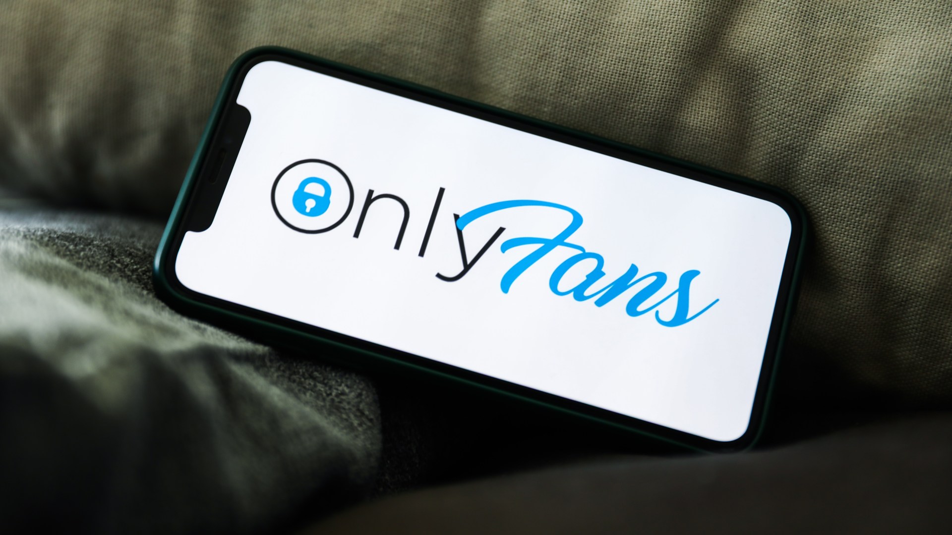 How Much Does Onlyfans Pay?